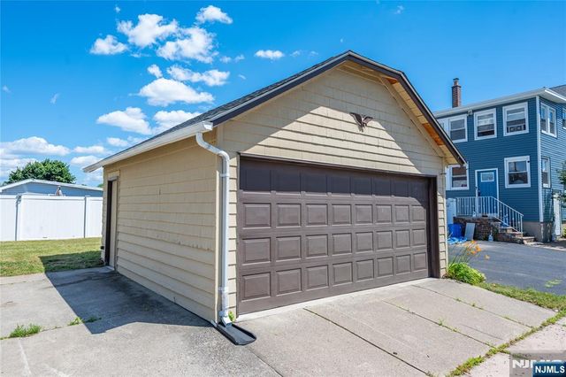 8-02 Henderson Boulevard, Fair Lawn, NJ 07410