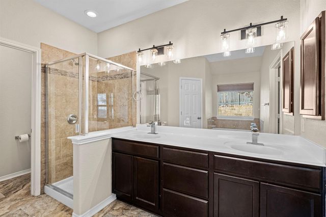 318 Pond View PASS, Buda, TX 78610