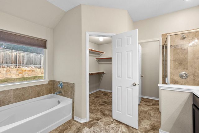 318 Pond View PASS, Buda, TX 78610