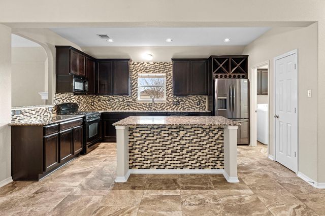 318 Pond View PASS, Buda, TX 78610