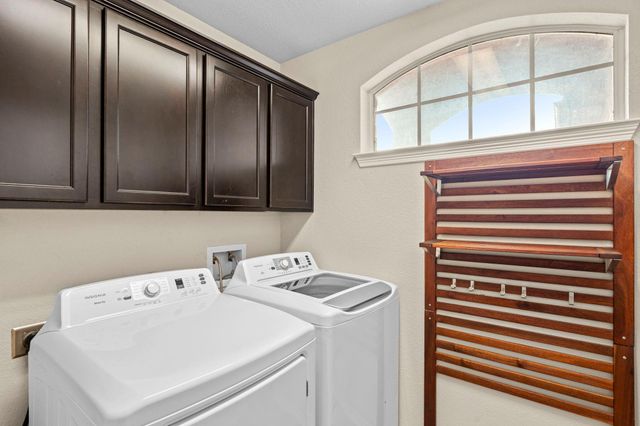 318 Pond View PASS, Buda, TX 78610