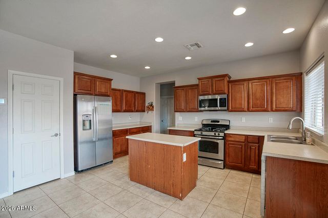 30277 W CRITTENDEN Lane, Buckeye, AZ 85396
