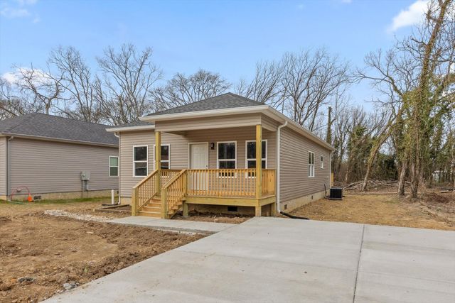 1701 Roanoke Avenue, Chattanooga, TN 37406