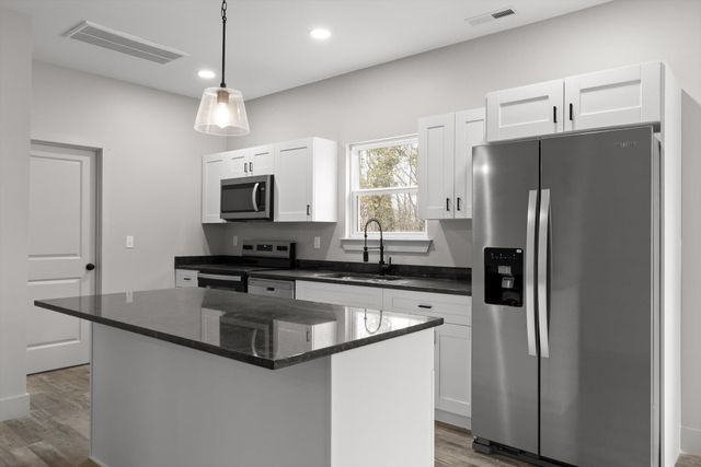 1701 Roanoke Avenue, Chattanooga, TN 37406