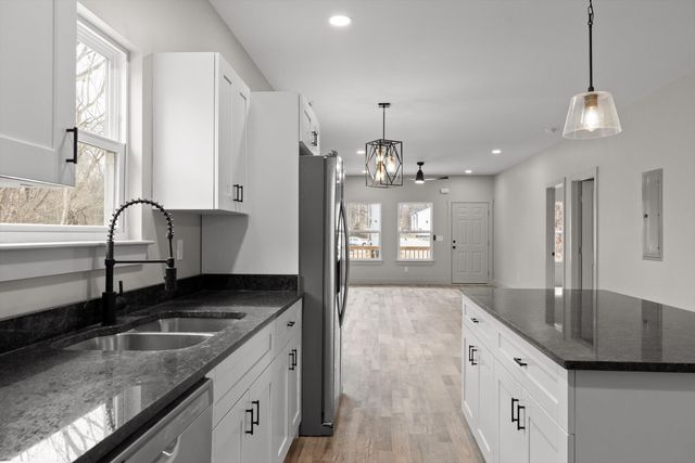 1701 Roanoke Avenue, Chattanooga, TN 37406