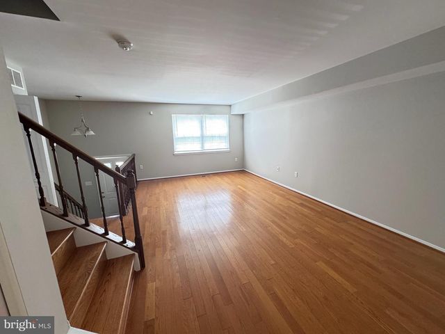 732 WILTON FARM, Catonsville, MD 21228