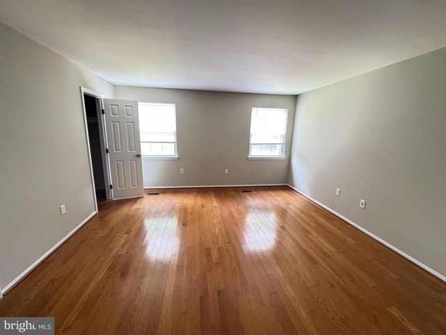 732 WILTON FARM, Catonsville, MD 21228
