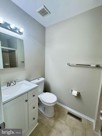 732 WILTON FARM, Catonsville, MD 21228