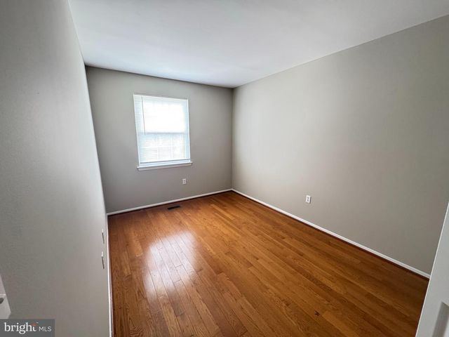732 WILTON FARM, Catonsville, MD 21228