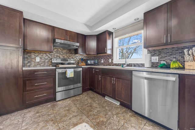 812 Giesler Road, Jasper, IN 47546