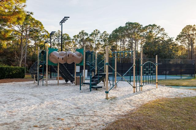 4508 Pottery Place, Destin, FL 32541