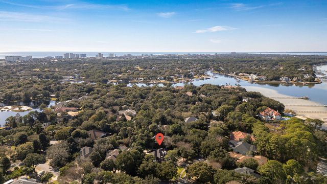 4508 Pottery Place, Destin, FL 32541