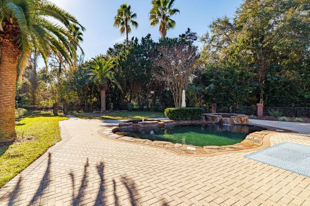 4508 Pottery Place, Destin, FL 32541