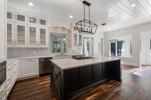 4508 Pottery Place, Destin, FL 32541