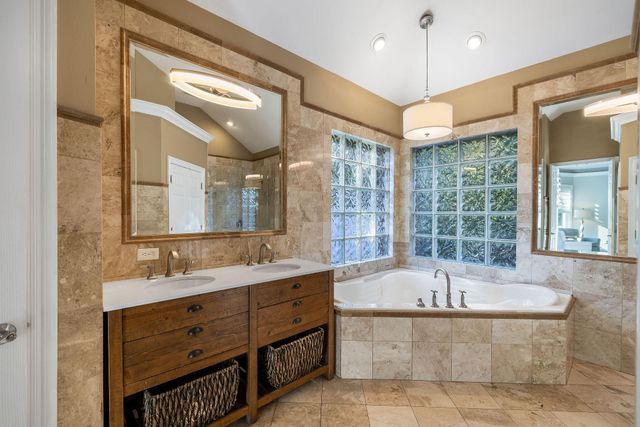 4508 Pottery Place, Destin, FL 32541