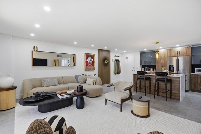 336 N Birch Road 5h, Fort Lauderdale, FL 33304