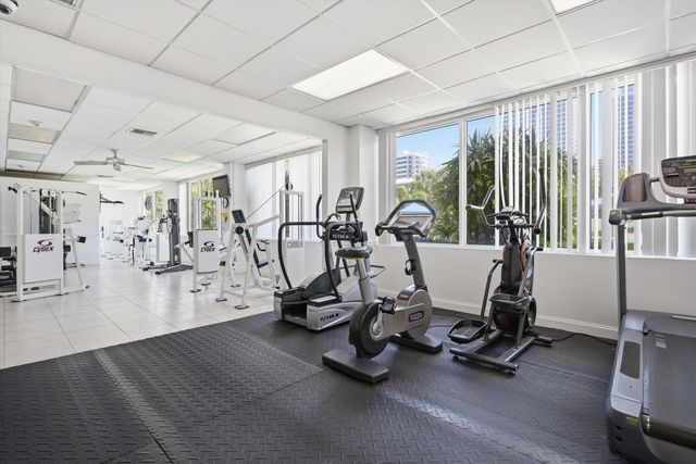 336 N Birch Road 5h, Fort Lauderdale, FL 33304