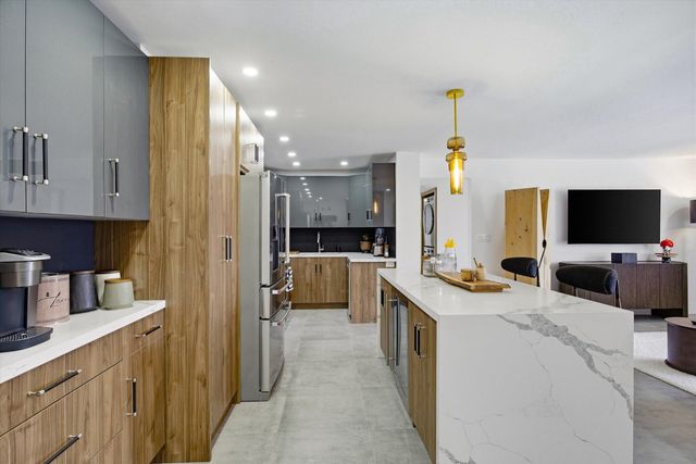 336 N Birch Road 5h, Fort Lauderdale, FL 33304