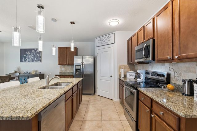 3139 BETHPAGE LOOP, Mount Dora, FL 32757