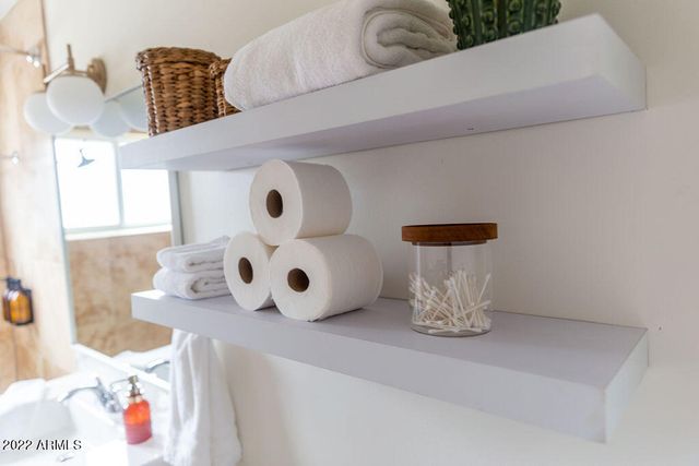 1148 E GLENN Drive, Phoenix, AZ 85020