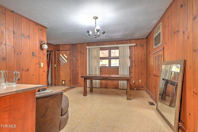 2008 Brookwood Road, Kingsport, TN 37664