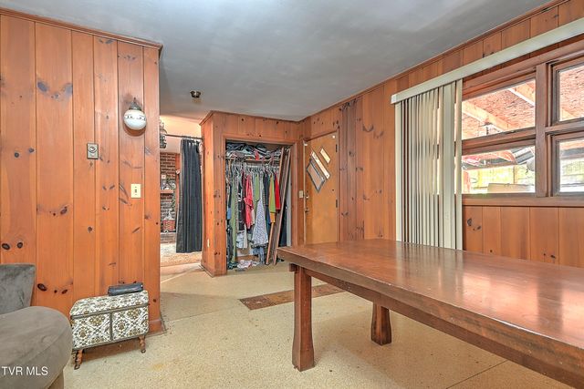2008 Brookwood Road, Kingsport, TN 37664