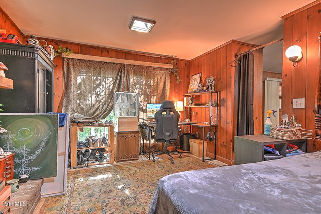 2008 Brookwood Road, Kingsport, TN 37664