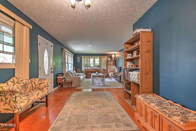 2008 Brookwood Road, Kingsport, TN 37664