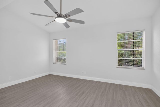 11451 Lakeview Drive 3a, Coral Springs, FL 33071