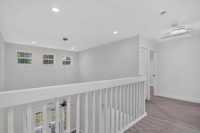 11451 Lakeview Drive 3a, Coral Springs, FL 33071