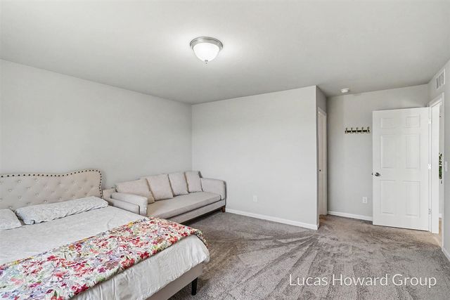 1678 Harper Grove Lane, Vicksburg, MI 49097