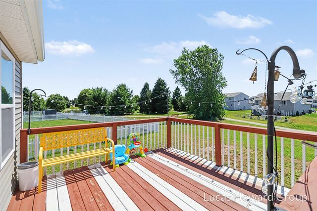 1678 Harper Grove Lane, Vicksburg, MI 49097