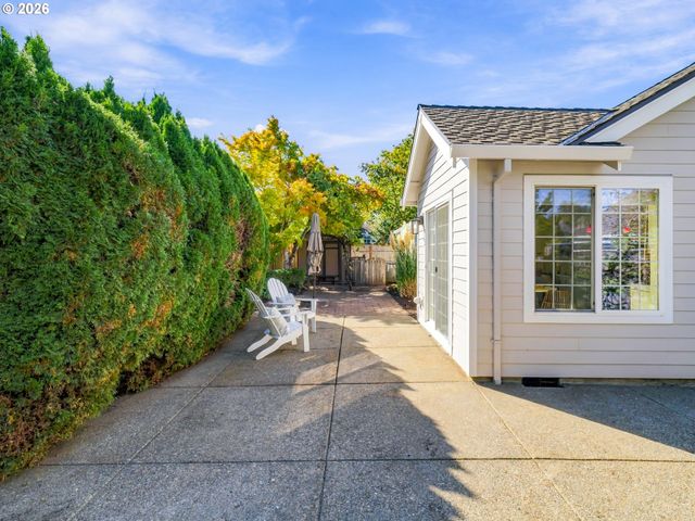 28620 Sw CRESTWOOD Dr, Wilsonville, OR 97070