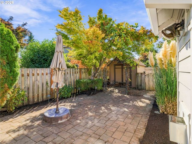 28620 Sw CRESTWOOD Dr, Wilsonville, OR 97070