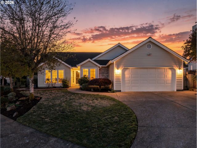 28620 Sw CRESTWOOD Dr, Wilsonville, OR 97070