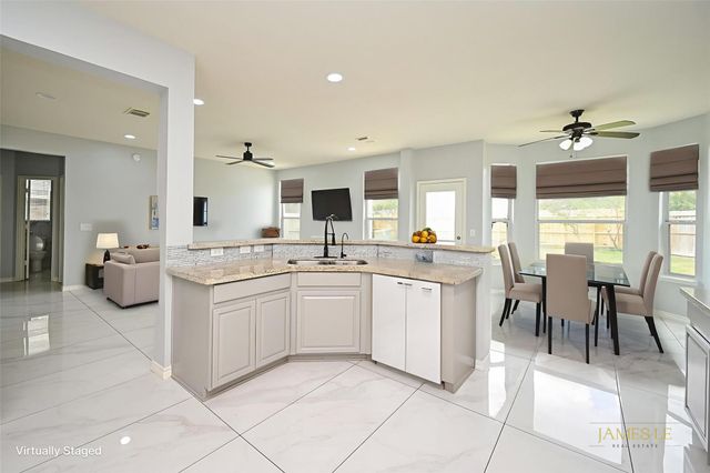 11011 Glenora Drive, Houston, TX 77065