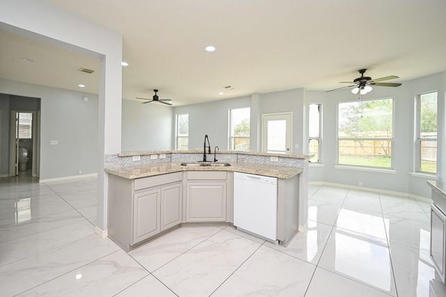 11011 Glenora Drive, Houston, TX 77065