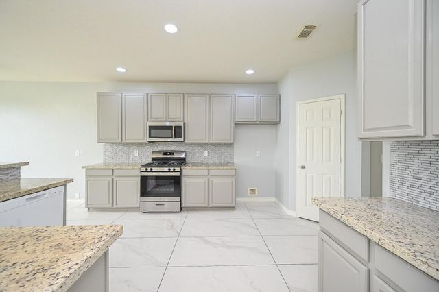 11011 Glenora Drive, Houston, TX 77065