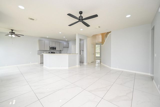 11011 Glenora Drive, Houston, TX 77065
