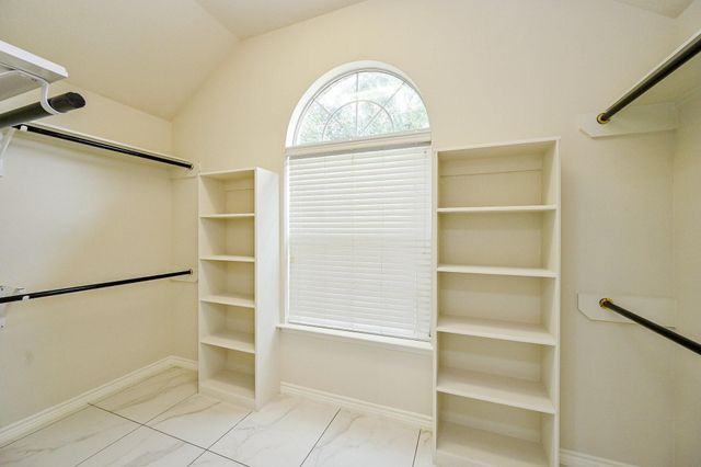 11011 Glenora Drive, Houston, TX 77065