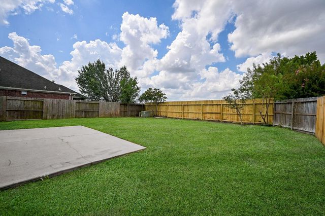 11011 Glenora Drive, Houston, TX 77065