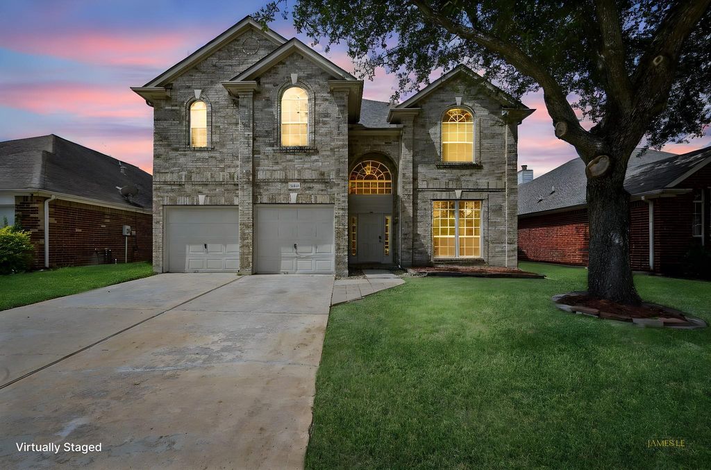 11011 Glenora Drive, Houston, TX 77065