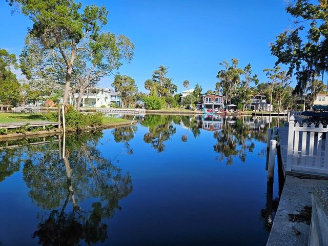 5281 TUNA LANE, Weeki Wachee, FL 34607