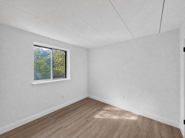 300 Commercial St 23, Braintree, MA 02184