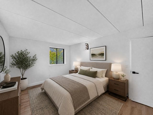 300 Commercial St 23, Braintree, MA 02184