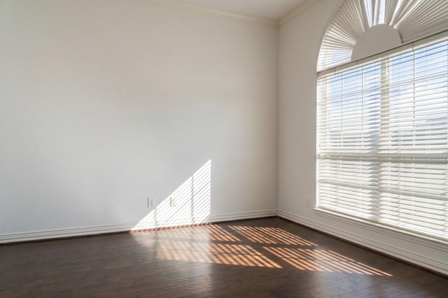 10014 Red Mesa Drive, Houston, TX 77095