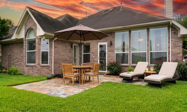 10014 Red Mesa Drive, Houston, TX 77095