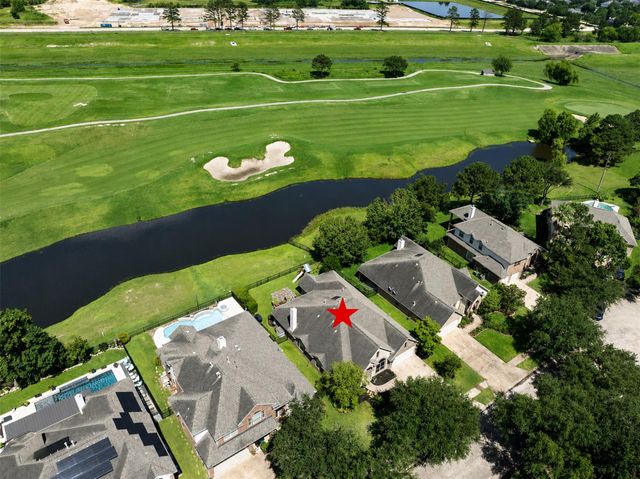 10014 Red Mesa Drive, Houston, TX 77095