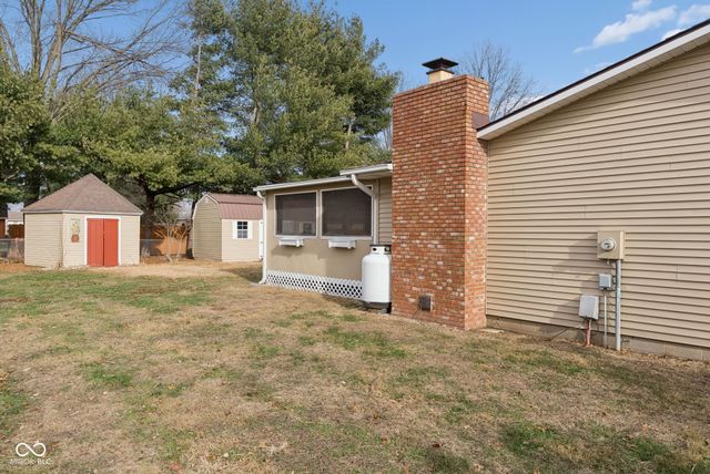 4112 E 74th Avenue, Terre Haute, IN 47805