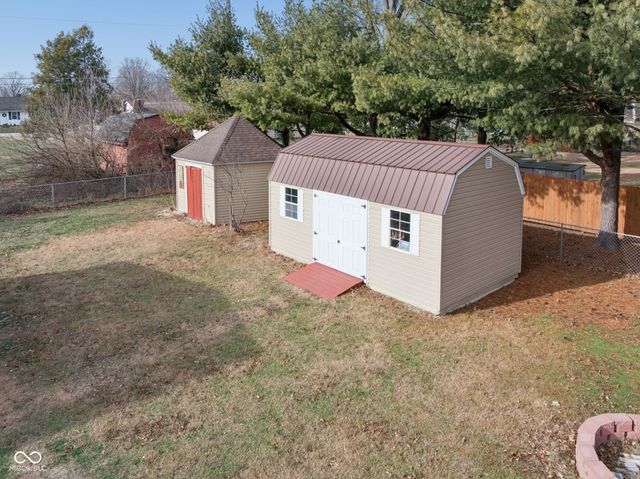 4112 E 74th Avenue, Terre Haute, IN 47805